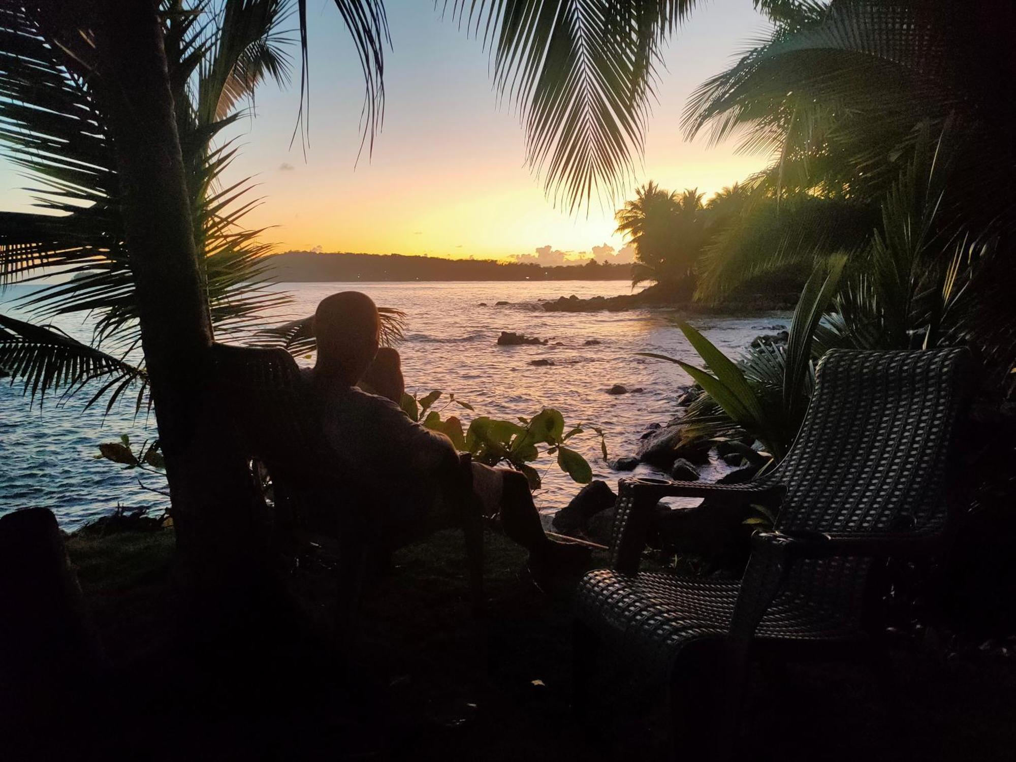 Guesthouse Island Escape South End Екстериор снимка